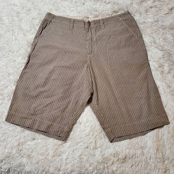Weekendz off men tan stripe texture short 36x13 - Picture 1 of 4